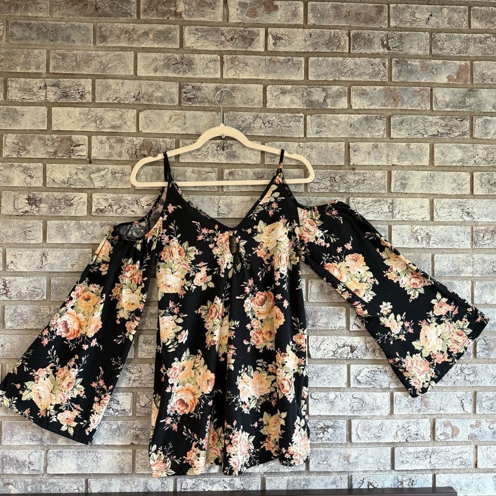 Free People Cold Shoulder Floral Bell Sleeve Top – Size XS